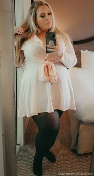 lindseefoxxx #