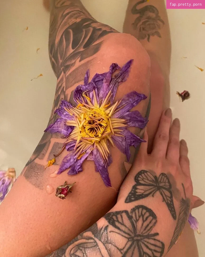 Listapia - Photo #01