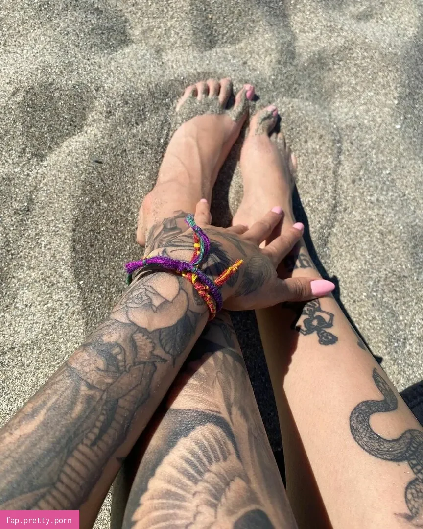 Listapia - Photo #14