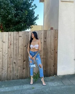 Listapia content