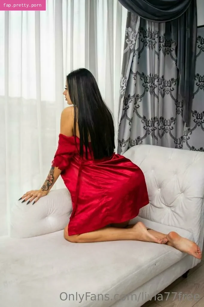 livia77free - Photo #08