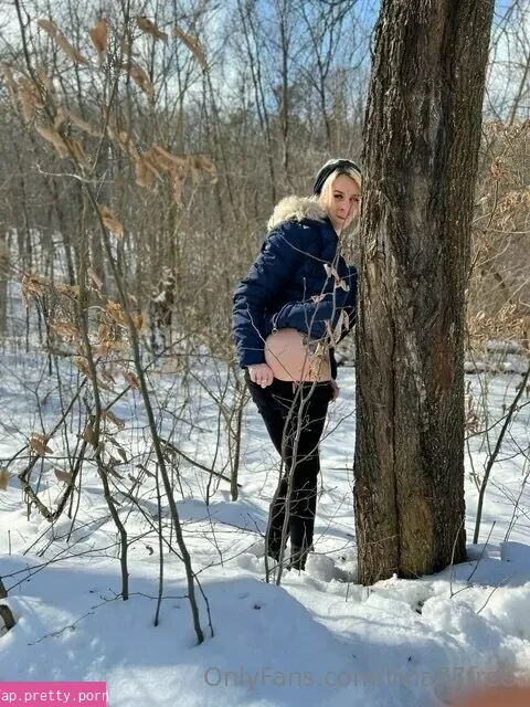 livia77free - Photo #10