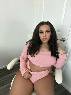 livinwithloren content