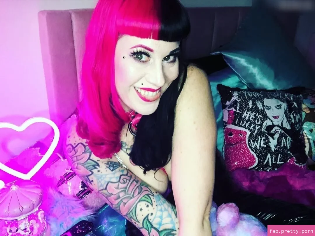 LaJenTrois - Jen Roomes - Photo #16