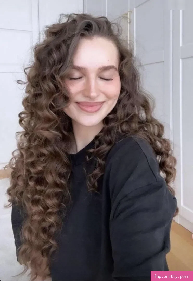 Louisa jindaoui - Photo #31