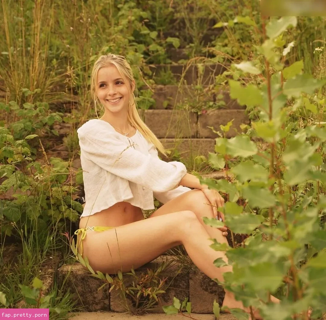 lealyferra / lea.ly - Photo #38