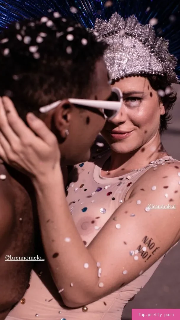 Leandra Leal - Photo #17