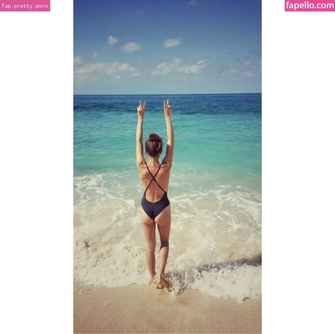 Lena Meckel - Photo #48