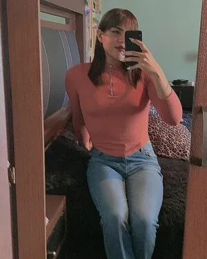 Lilith Moreno content