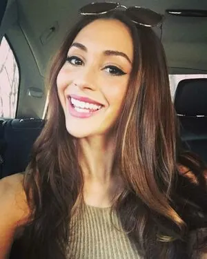 Lindsey Morgan content