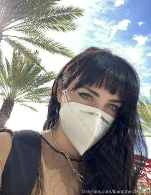 loandthecosmos2 content