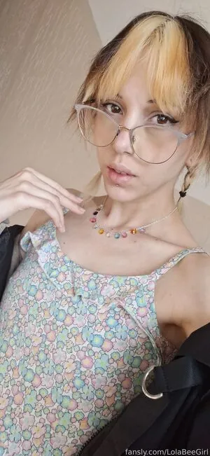 LolaBeeGirl content
