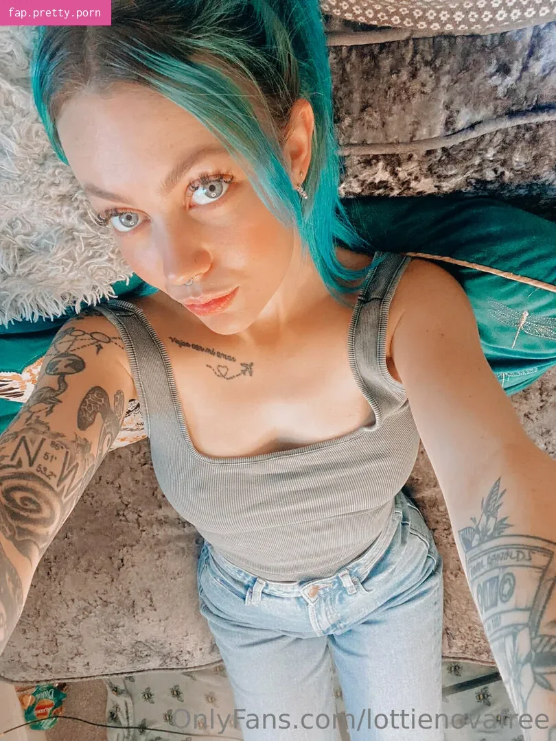 lottienovafree - Photo #14