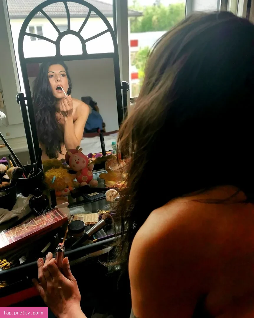 loucharmellefree - Photo #75