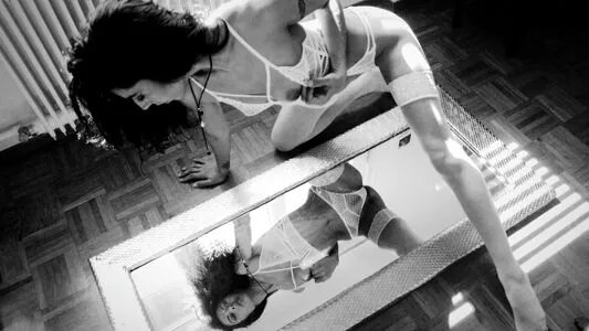 loucharmellefree content