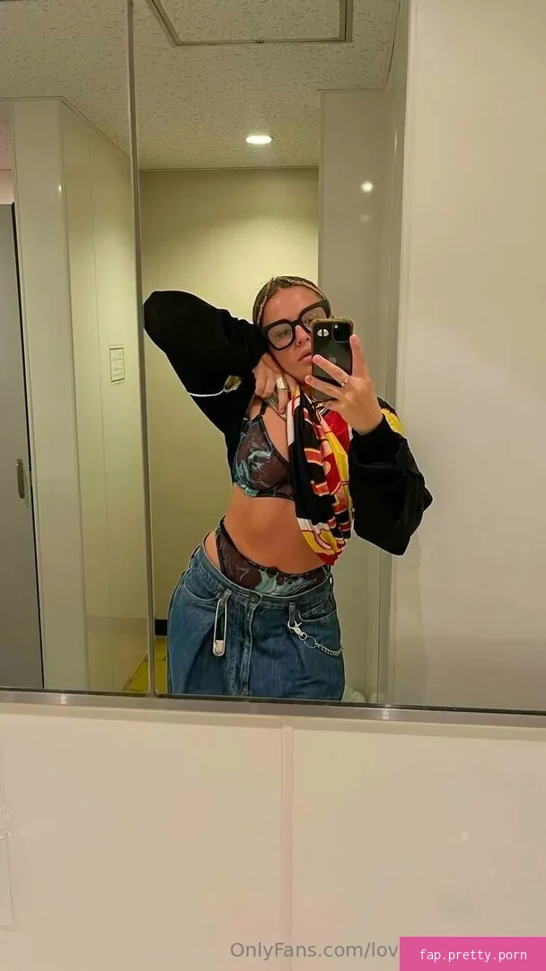 lovelyrachel2000