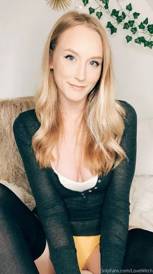 Lovewitch content