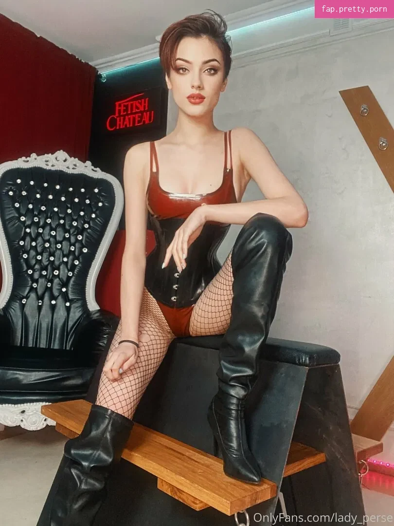 Lady Perse - Photo #08