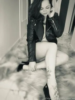 lana_rose_lee content