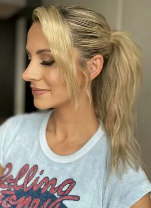 Laura Rutledge content