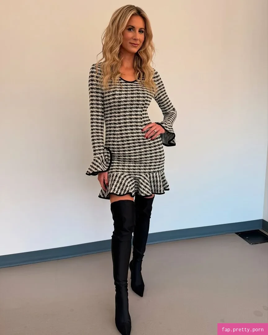 Laura Rutledge - Photo #71
