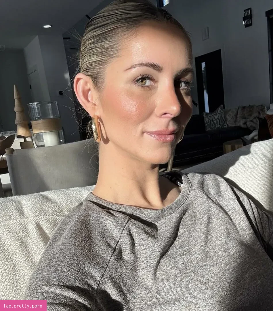 Laura Rutledge - Photo #90