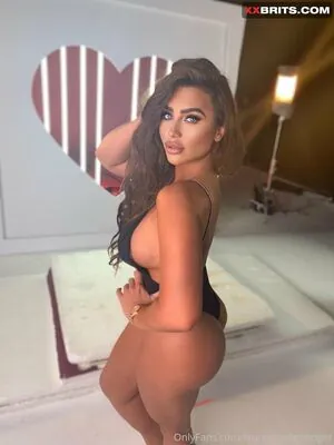 Lauren Rose Goodger content