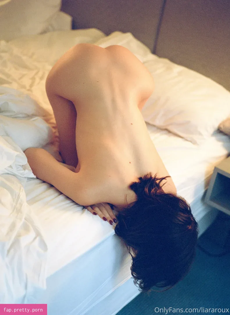 Liara Roux - Photo #48