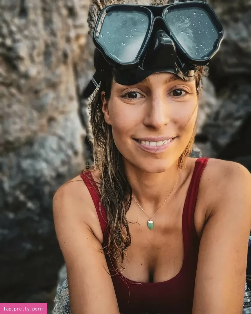 Laury Thilleman - Photo #66