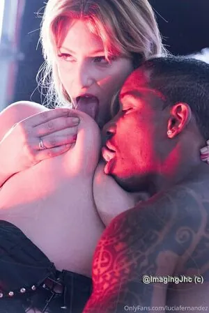 luciafernandez content