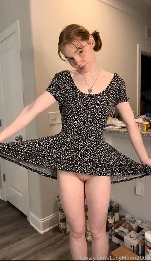 LucyMoon2004 content