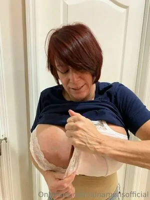 lunamonsofficial content