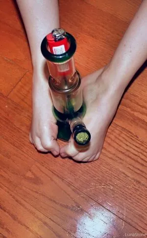 lunastonefreemium content