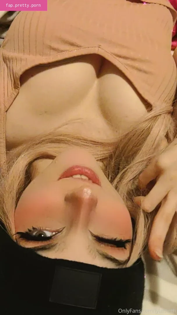 lylamoth - Photo #02