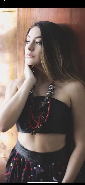 madelinebray content