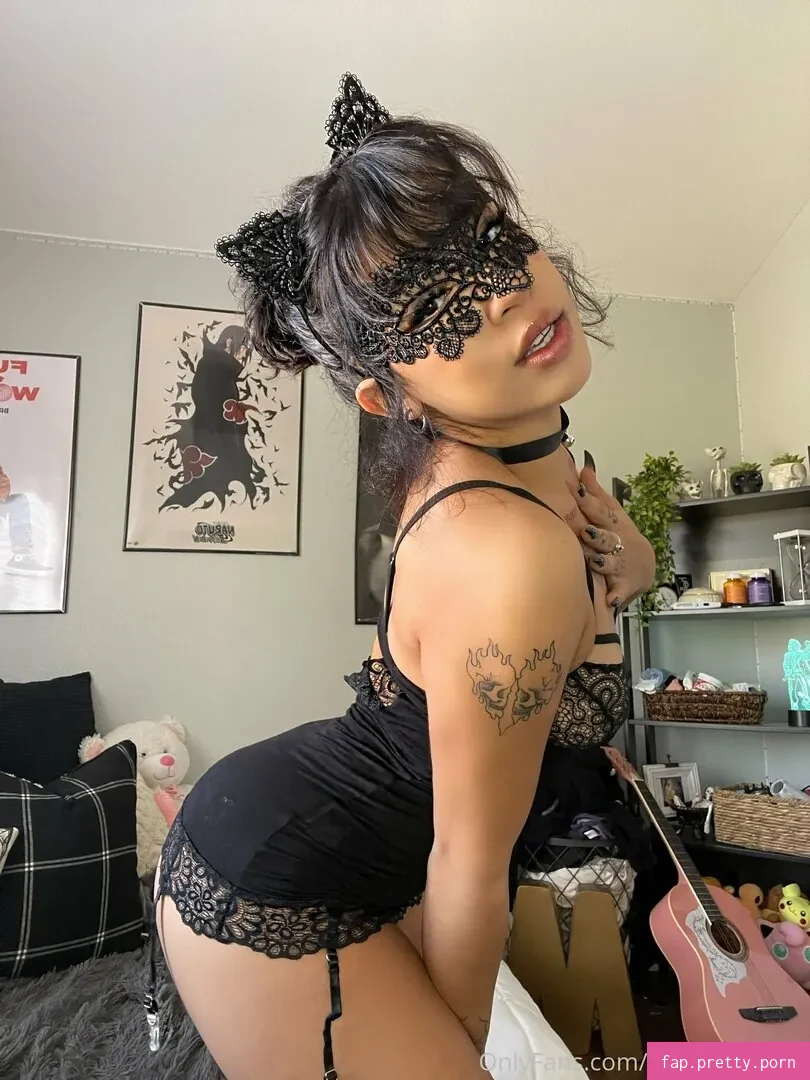 madelinestarr - Photo #01