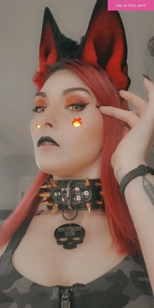 MajestyRedQueen - Photo #05