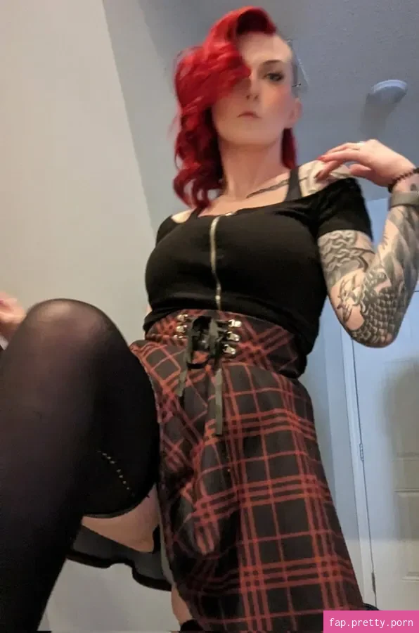 MajestyRedQueen - Photo #38