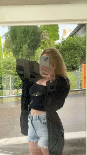 maxideluxe69 content