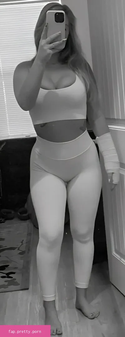 Mandyylynn96 big ass realtor - Photo #04