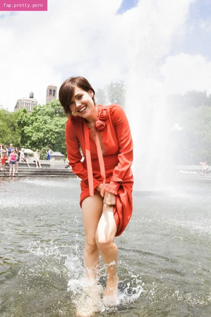 Megan Boone - Photo #23