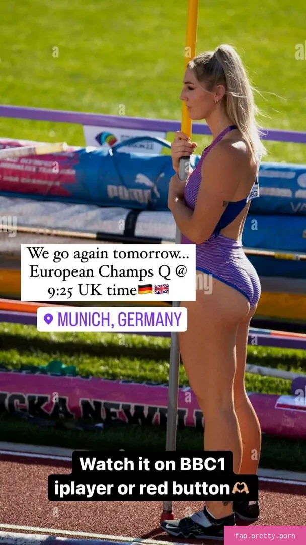 Molly Caudery - Photo #23