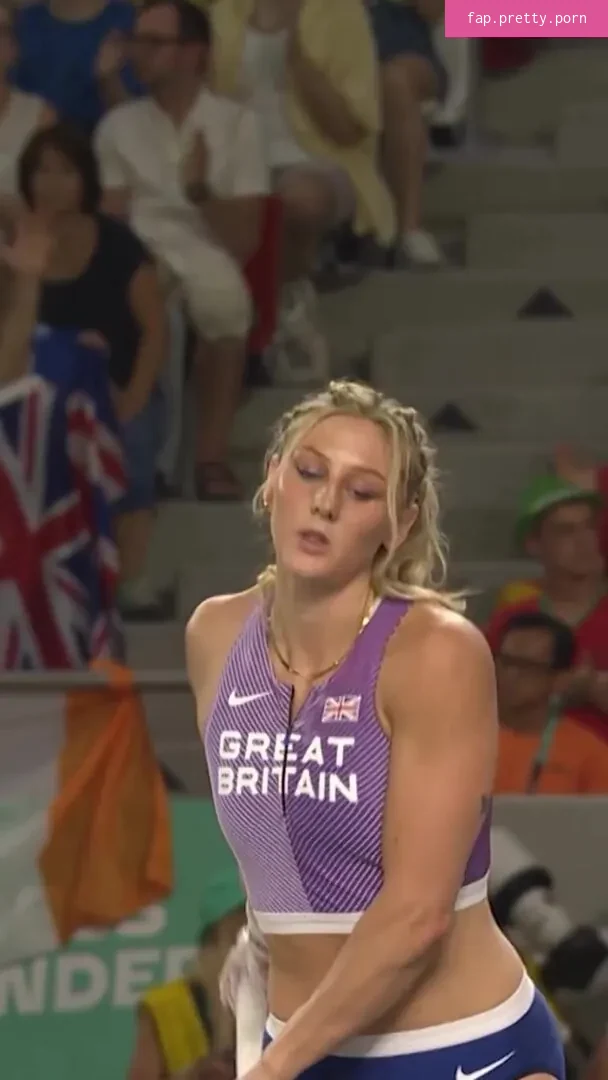 Molly Caudery - Photo #56