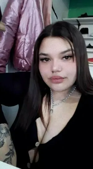 Michelle Echude / michelle.echudee ???????? content