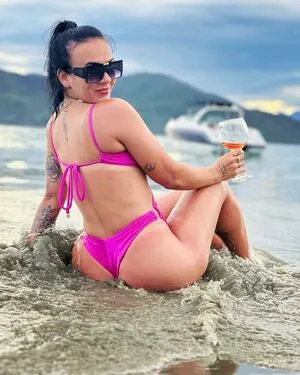 Mayara Franco content