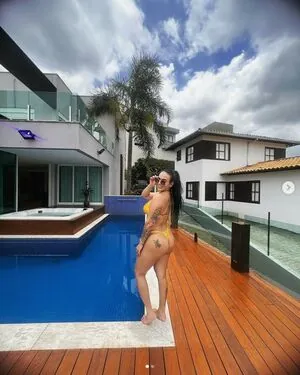 Mayara Franco content