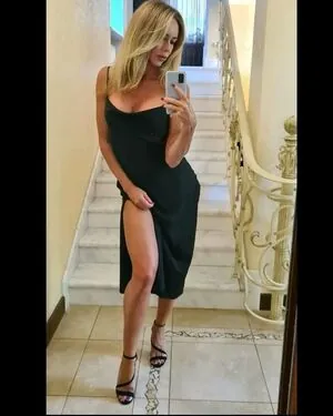 marianna__happy content