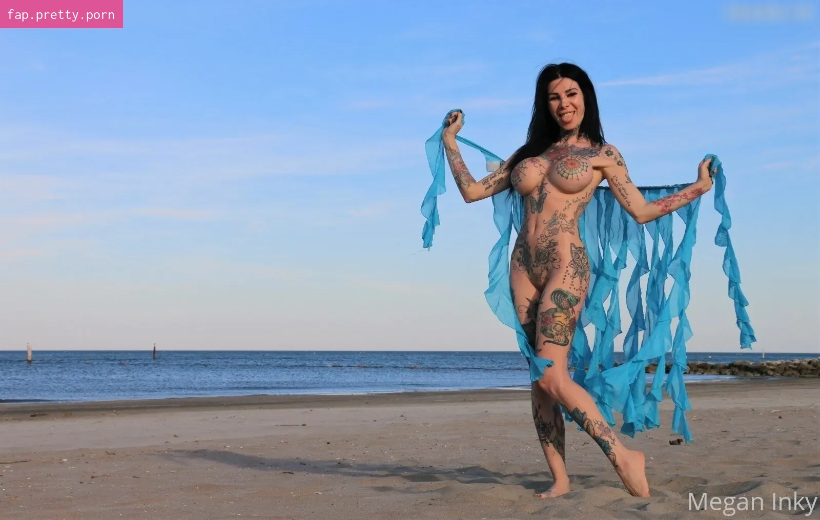 Megan Inky - Photo #45