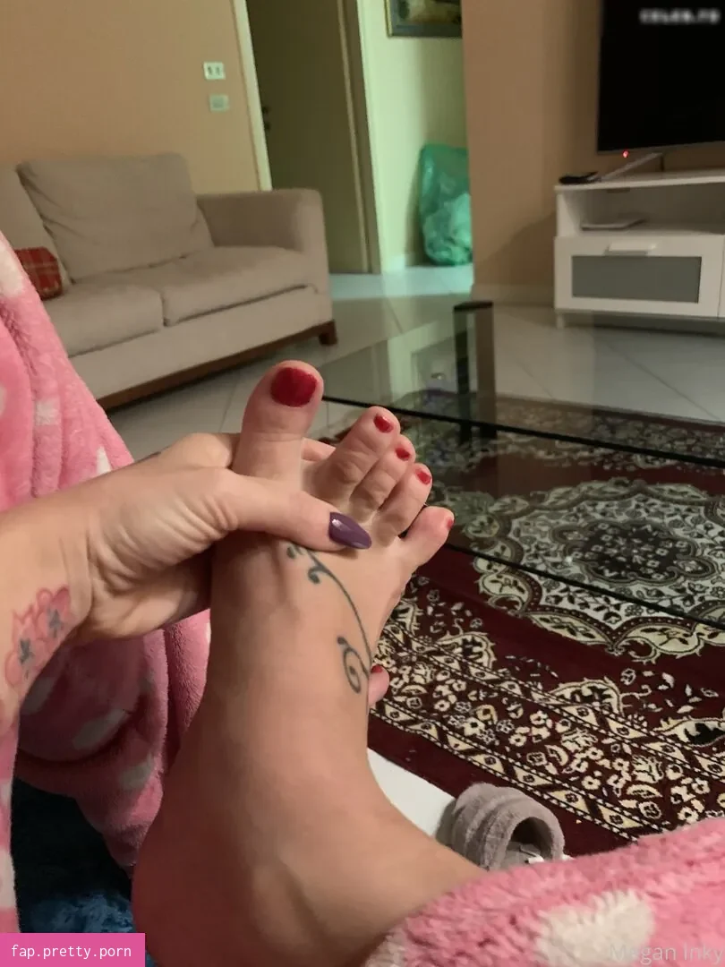 Megan Inky - Photo #22