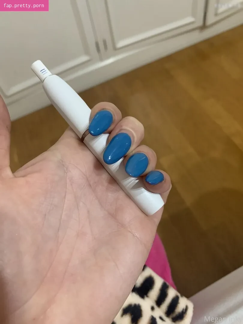 Megan Inky - Photo #42